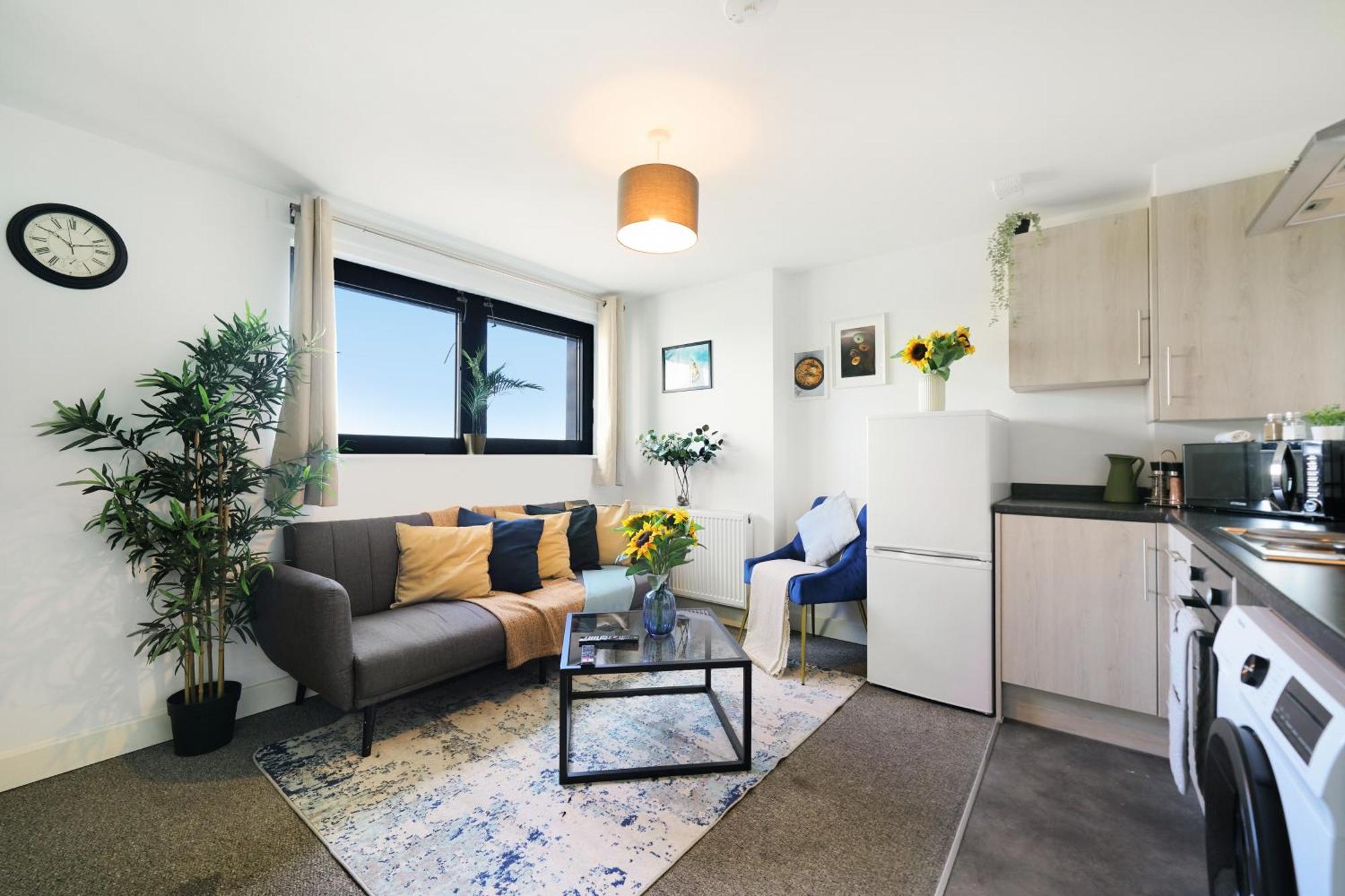 Modern Apartments With Free Parking Near Heathrow Colnbrook Exterior foto